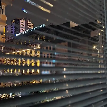 Lungro's Diamond Apartment Skopje